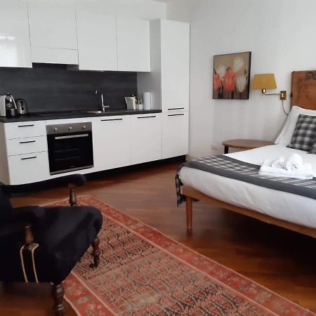 טרנטו S. Trinita 18, Suites & Rooms מראה חיצוני תמונה