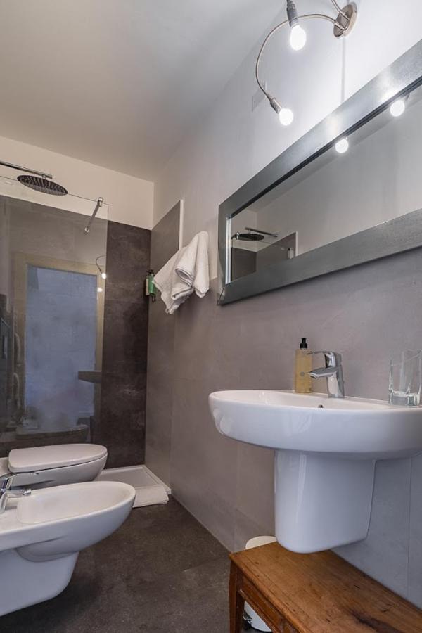 טרנטו S. Trinita 18, Suites & Rooms מראה חיצוני תמונה