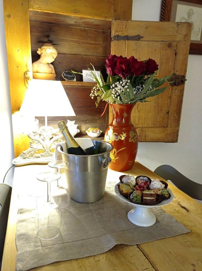טרנטו S. Trinita 18, Suites & Rooms מראה חיצוני תמונה