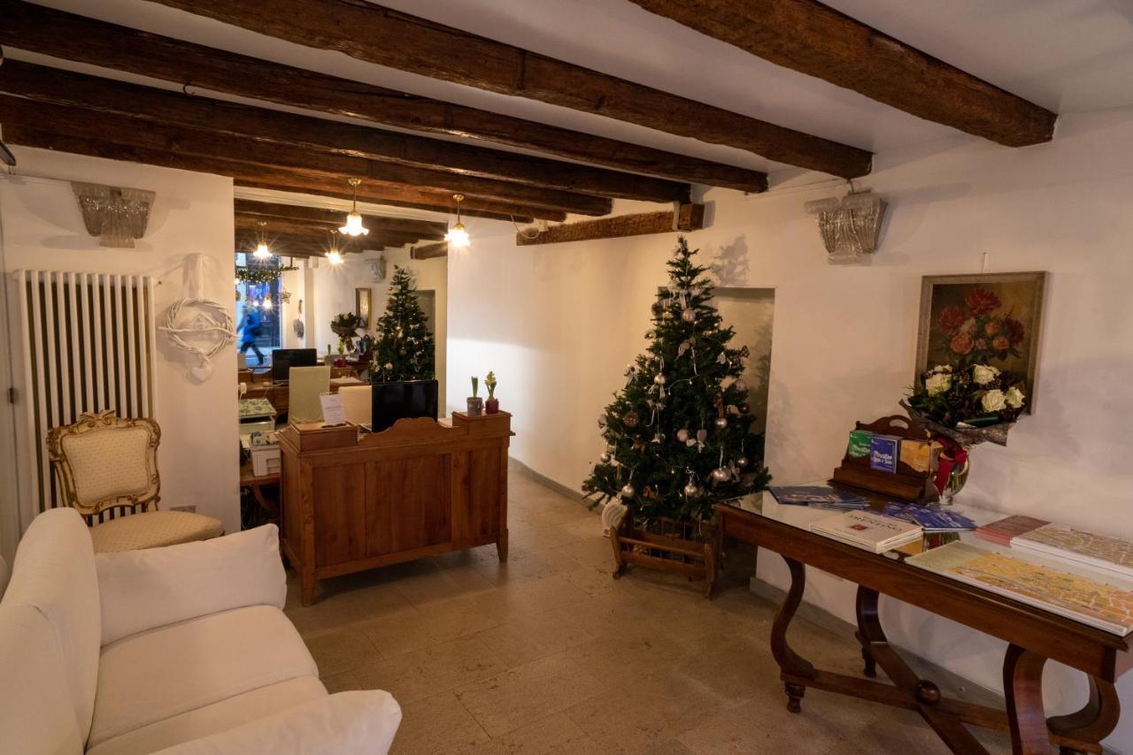 טרנטו S. Trinita 18, Suites & Rooms מראה חיצוני תמונה